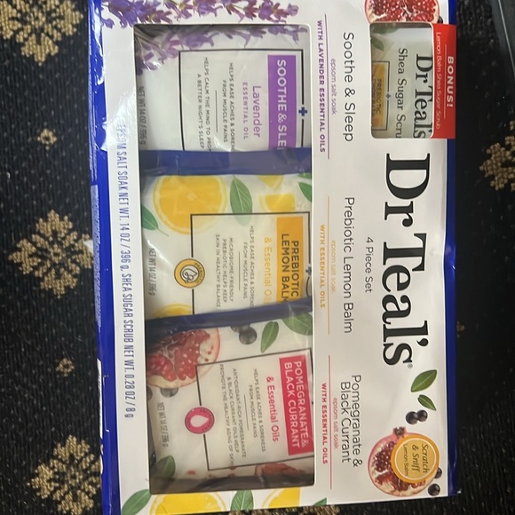 Dr.Teals 4 Piece PrebioticLemon Balm Soothe Sleep Epsom Salt Soak.Never opened - Picture 2 of 4